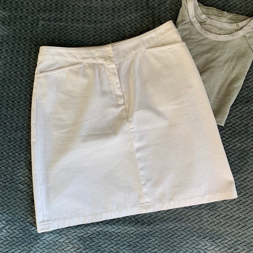 HP ⭐️ Tommy Hilfiger White Mini Skirt with Pockets